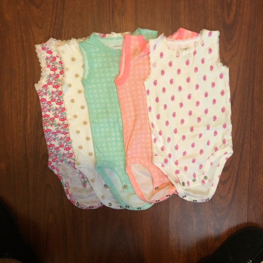 Tanks 5 piece set gently used